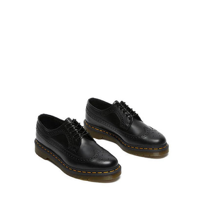 รุ่น 3989 YS รองเท้าหนังลวดลายฉลุ Unisex สีดำ