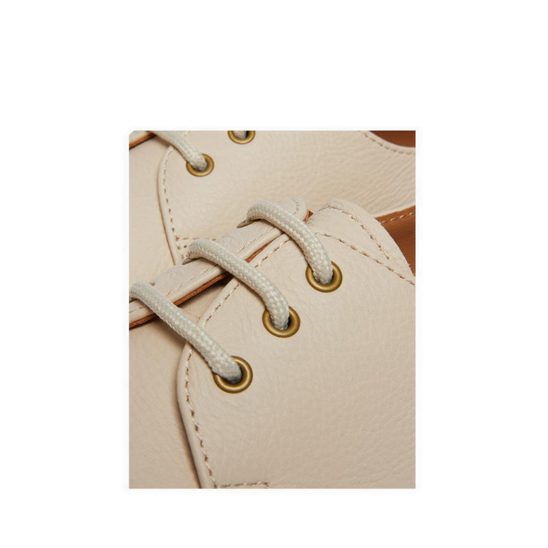 1461 รองเท้าหนังหุ้มส้นรูร้อยเชือก 3 แถวผู้หญิง - สี Parchment Beige