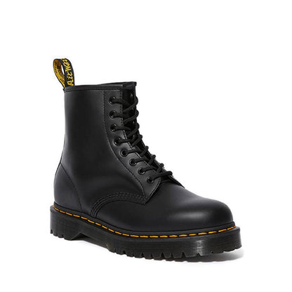 รุ่น 1460 Bex รองเท้าบู๊ต รูร้อยเชือก 8 แถว Unisex สีดำ