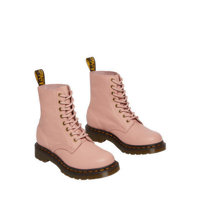 1460 รองเท้าบู้ทหนัง Pascal รูร้อยเชือก 8 แถว ผู้หญิง - สี Peach Beige