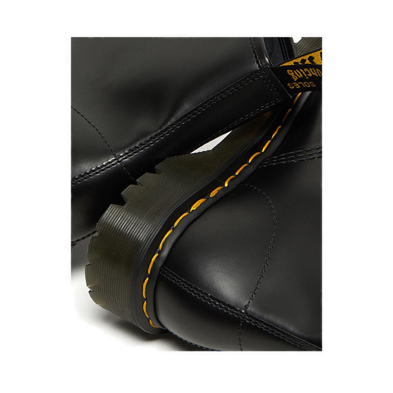1460 Bex Squared Toe รองเท้าบูทหนังแบบผูกเชือก - สีดำ