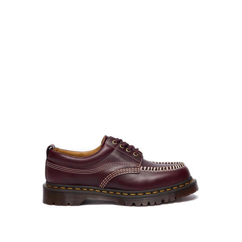 รุ่น Lowell รองเท้ารูร้อยเชือก 4 แถว Unisex สีแดง