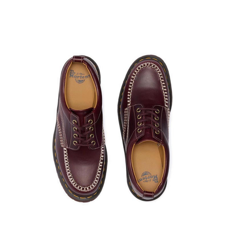 รุ่น Lowell รองเท้ารูร้อยเชือก 4 แถว Unisex สีแดง