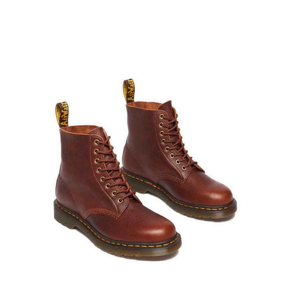 รุ่น 1460 รองเท้าบู๊ต รูร้อยเชือก 8 แถว Unisex สี Light Brown