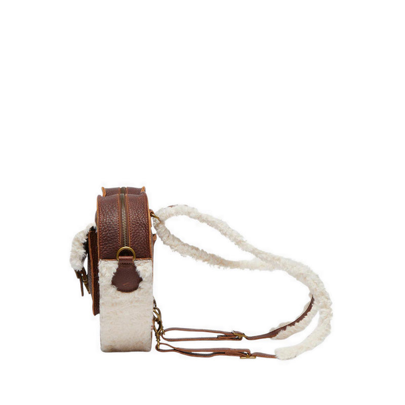 รุ่น Ambassador กระเป๋า Mini Heart - สี Dark Brown